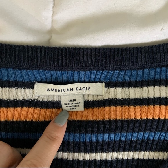 Long Sleeved Striped Crop Top - Picture 2 of 2